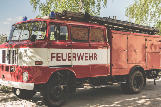 Darstellung eines alten Feuerwehrautos